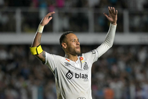 Neymar az év végéig a Santosnál marad