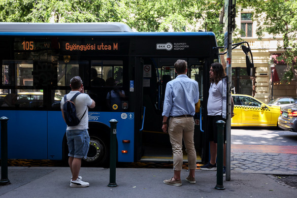 Biztonság egy hívásnyira