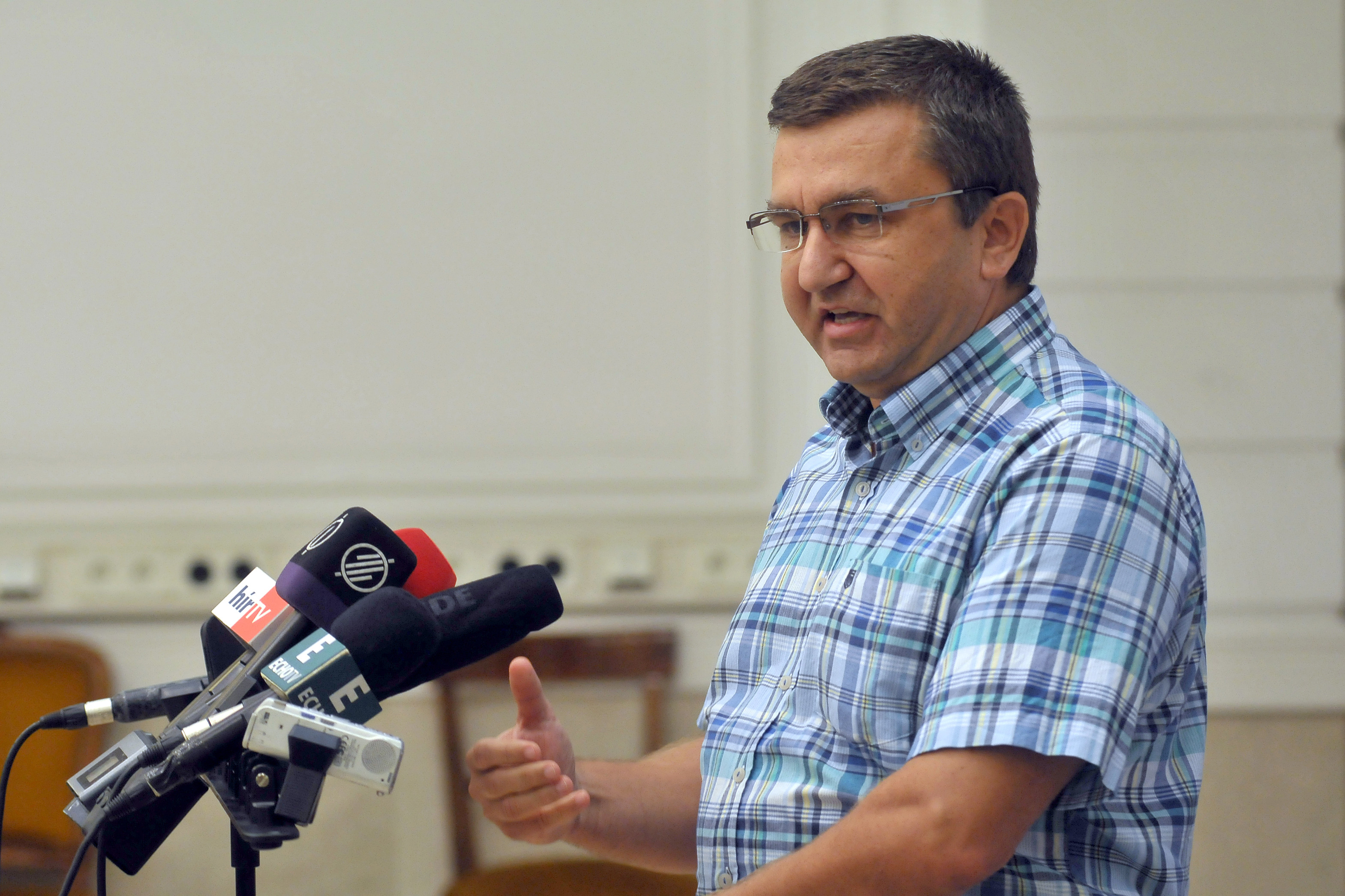 Czomba Sándor: A kormány prioritása az álláskeresők mielőbbi elhelyezése Kép