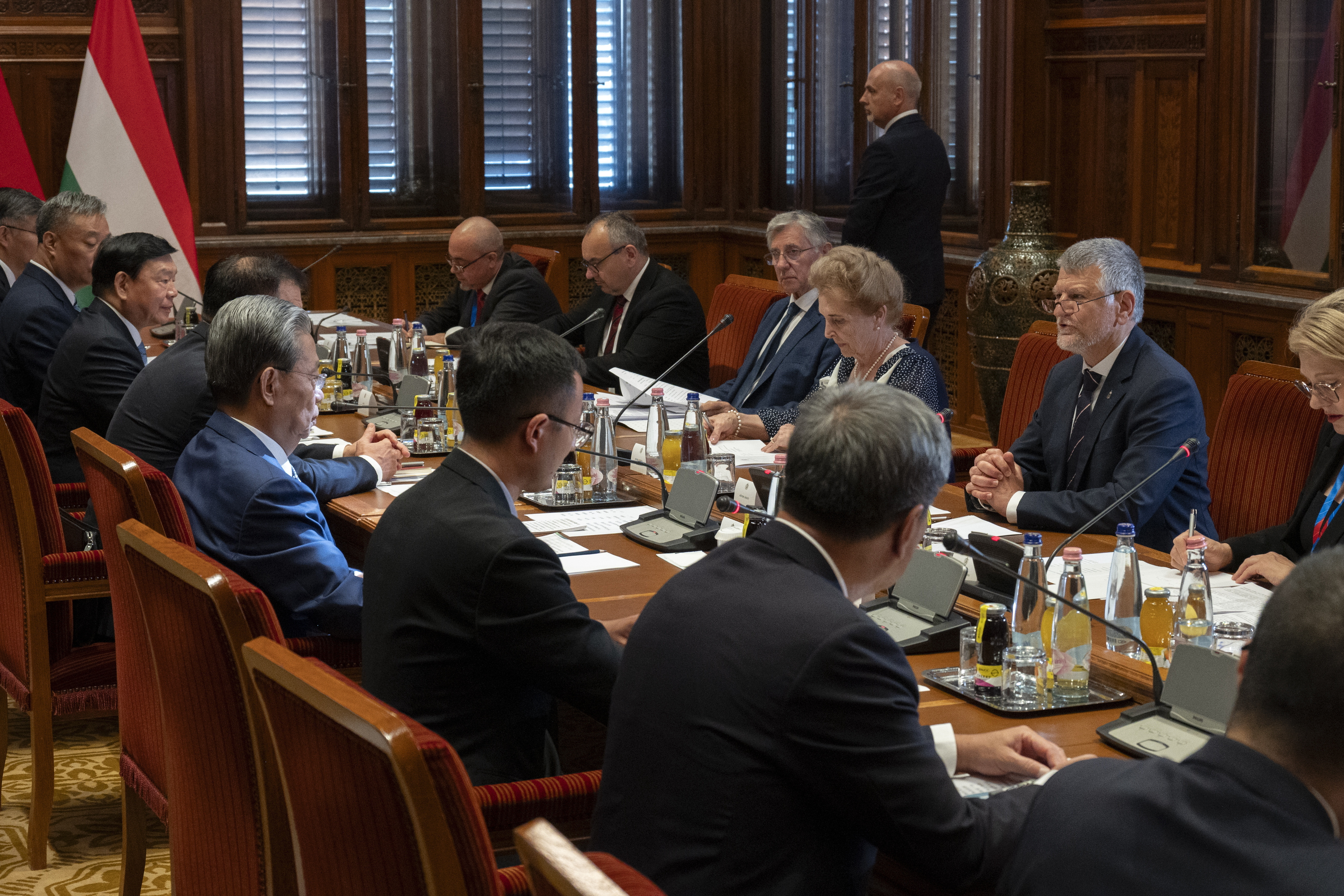 A keleti nyitás sikertörténete a kínai-magyar kapcsolatok alakulása Kép