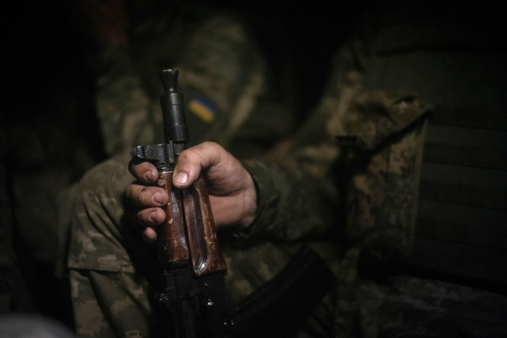 Fotó: AFP/Florent Vergnes Szemtanú: Ukrán katonák egy egész családot lőttek agyon Szelidovóban