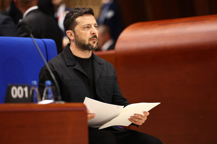 Fotó: AFP/Frederick Florin Mikor találkozik Zelenszkij Putyinnal?