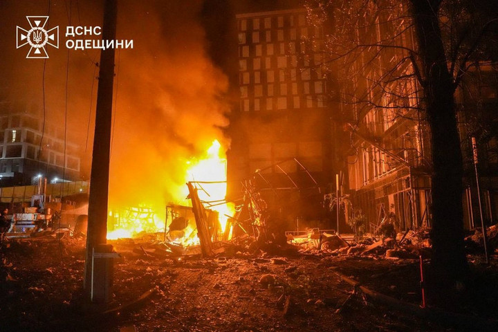 Fotó: AFP/Ukrainian State Emergency Service/Handout Tovább nőtt az orosz légicsapások áldozatainak száma Ukrajna-szerte