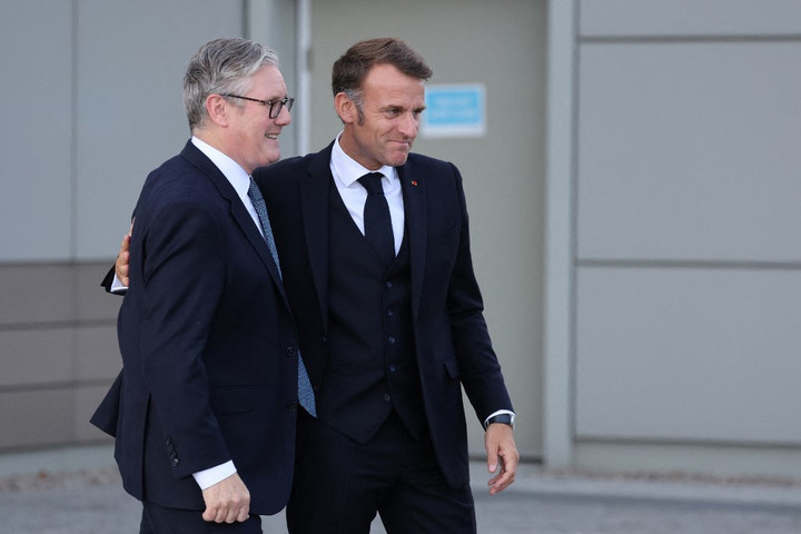 Fotó: AFP/Pool/Ludovic Marin Nagy-Britannia és Franciaország összehangolná nukleáris erejét