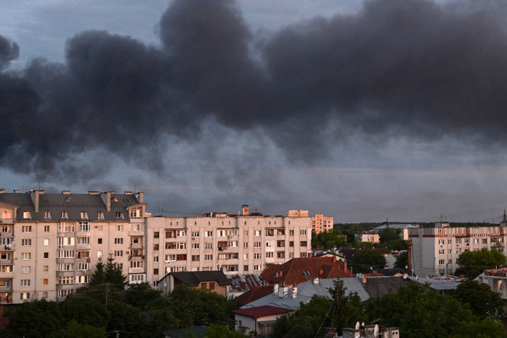 Fotó: AFP/Yuriy Dyachyshyn Súlyosbodik a háború: Ismét Kijev volt a célpont