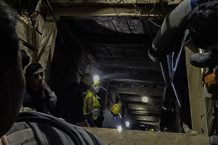 Fotó: AFP/Colombian National Mining Agency/Handout Több ezer ukrán bányász rekedt a mélyben