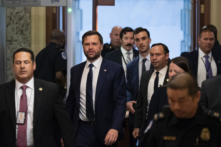 Amerikai szenátus: hatályba léphet a „Nagy Csodálatos Törvény”