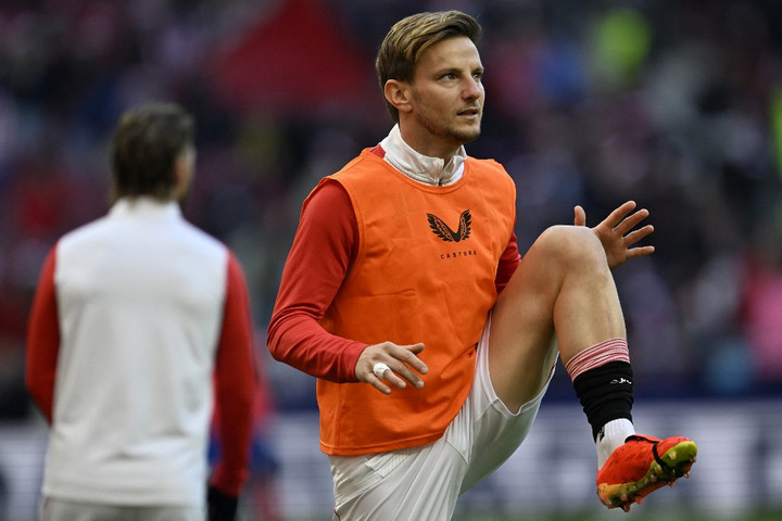 Fotó: AFP/Anadolu/Burak Akbulut Ivan Rakitic befejezte pályafutását