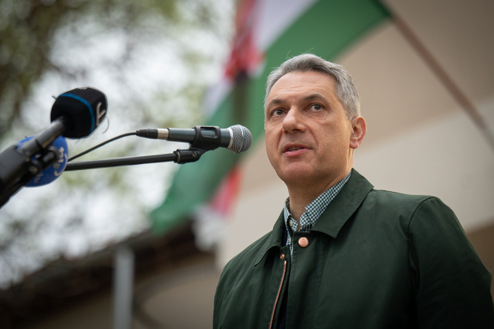 Fotó: Facebook/Lázár János Minden HÉV-vonalat felújít a kormány