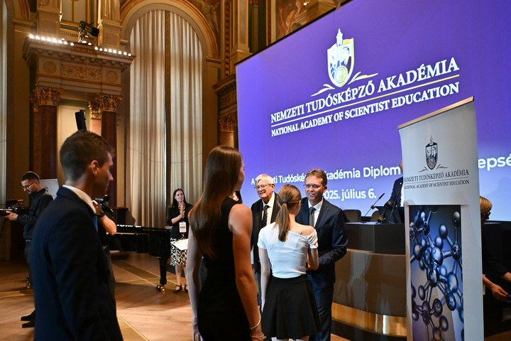 Tizenkét magyar egyetem van a világ legjobb öt százalékában