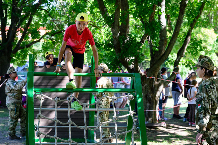 Fotó: MTI/Vasvári Tamás Pályaorientációs programokkal is találkozhatnak a fiatalok az Erzsébet-táborokban