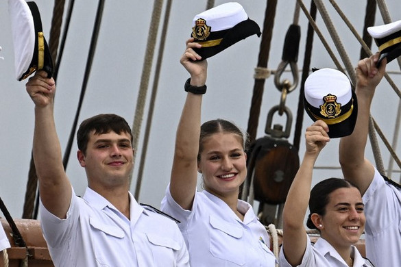 Fotó: AFP/Martin Bernetti A spanyol trónörökösnő befejezte haditengerészeti kiképzését