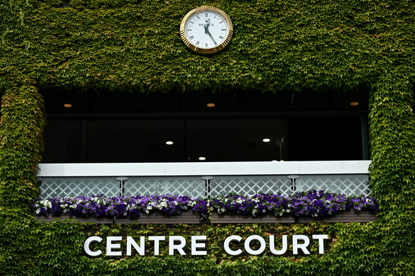 Kiket hívnak meg a wimbledoni királyi páholyba?