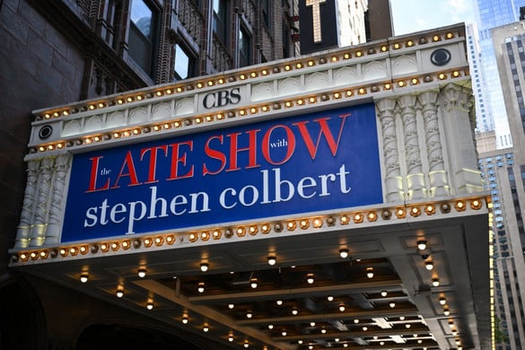 Megszűnik Stephen Colbert késő esti showműsora