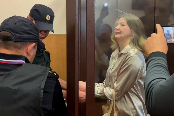 Fotó: Handout / JOINT PRESS SERVICE OF COURTS OF BASHKORTOSTAN REPUBLIC / AFP Tizenkét évi börtönre ítéltek egy orosz újságírónőt