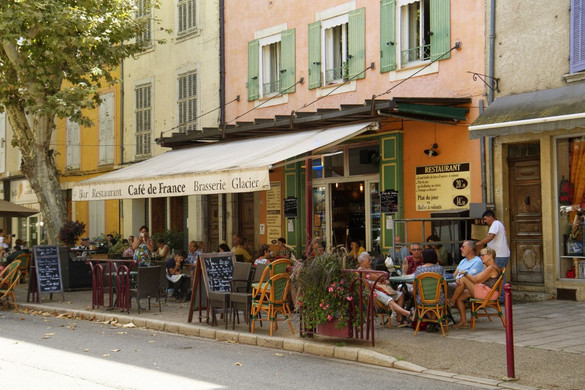 Óvatosan a kávéfogyasztással a melegben!