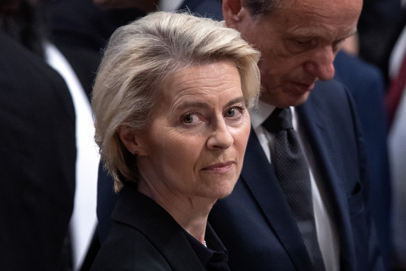 Von der Leyen csapatot váltott?