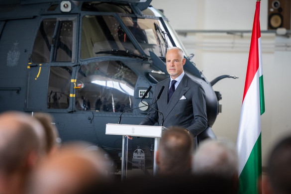 Új korszak a légierőnél: teljessé vált a közepes helikopterflotta