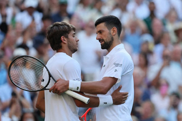 Wimbledon: Cobolli jól kezdett, de Djokovics jutott a legjobb négy közé