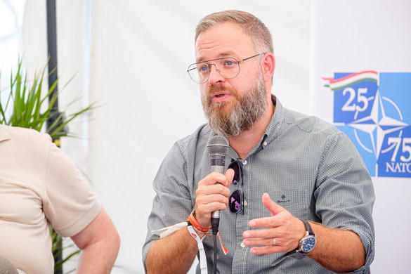 Veszélyes, rázós átmeneti időszak előzheti meg az új világrend kialakulását