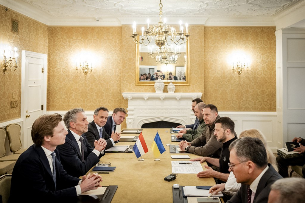 Félmilliárd euró Kijevért - Hollandia újabb lépést tett Kép