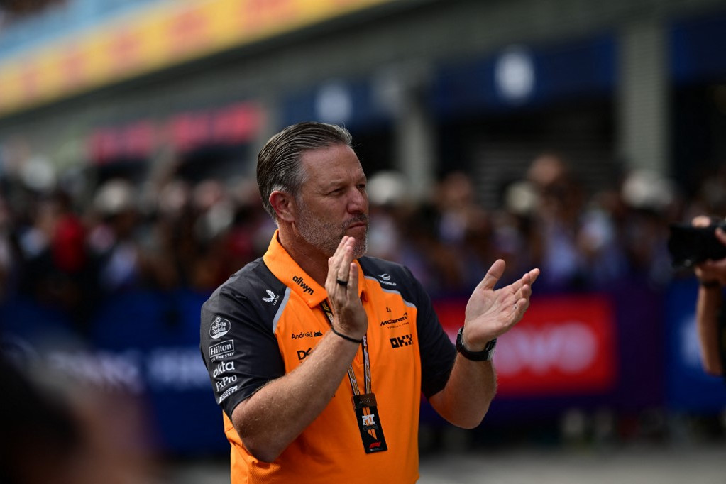 Zack Brown, a McLaren vezérigazgatója elégedett pilótái teljesítményével