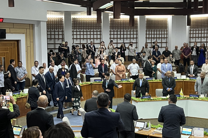 Költségvetési vita közben leégett a parlament