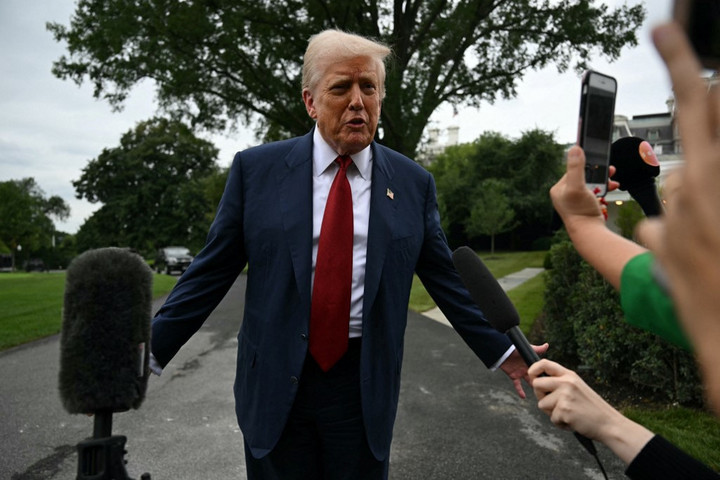 Trump szerint Zelenszkij jelenléte meghiúsítaná a tárgyalásokat Putyinnal