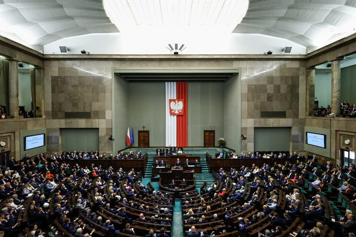 Fotó: AFP/Wojtek Radwanski Letette hivatali esküjét a lengyel államfő