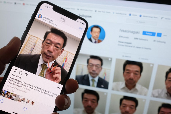 Fotó: AFP/Chris Delmas Korlátozná egy japán város az okostelefonok használatát