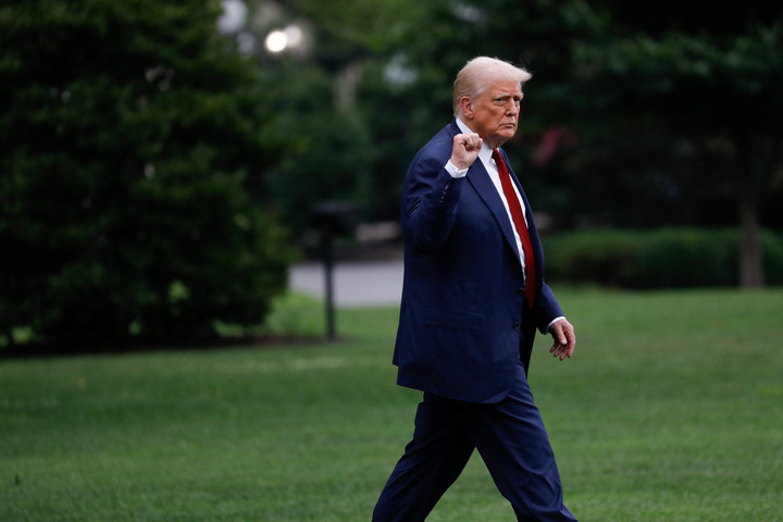 Trump hajthatatlan