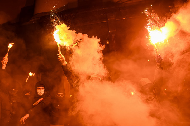 Nincs olyan ember, aki ma Zelenszkijjel életbiztosítást kötne