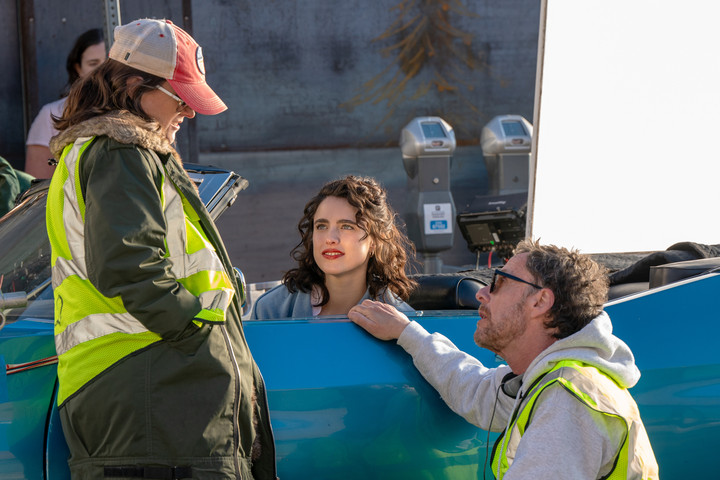 Ethan Coen versenyfilmjében Aubrey Plaza keveri a lekvárt