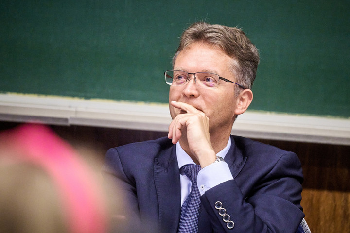 Fotó: Facebook/Hankó Balázs Újra egészségügyi mintajárás lesz Gödöllő