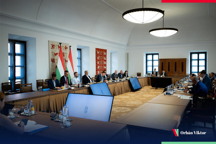 Orbán Viktor: Kárpátalja most is számíthat a kormány segítségére