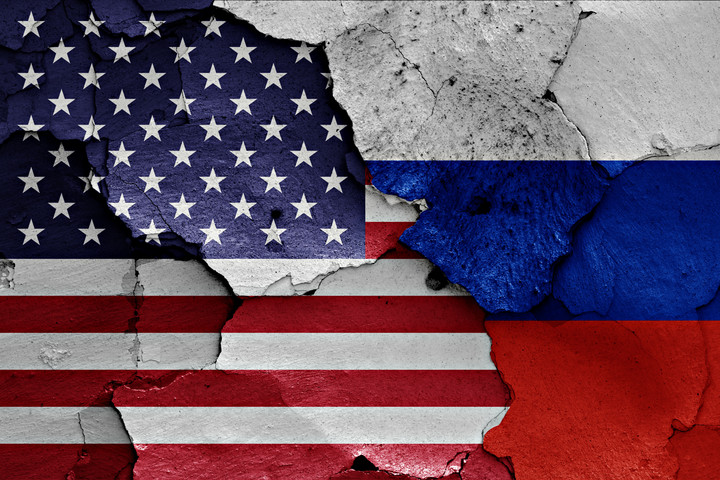 Az USA legyőzheti Oroszországot nukleáris fegyverek vagy szárazföldi csapatok bevetése nélkül?