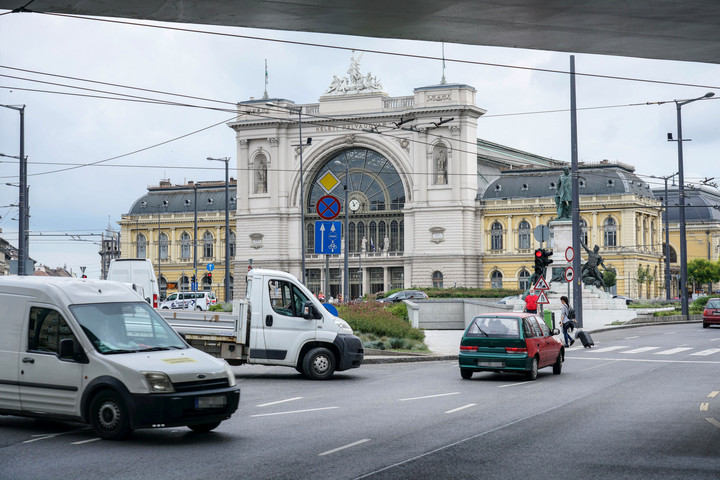 Expresszvillamos és járatsűrítés Budapesten