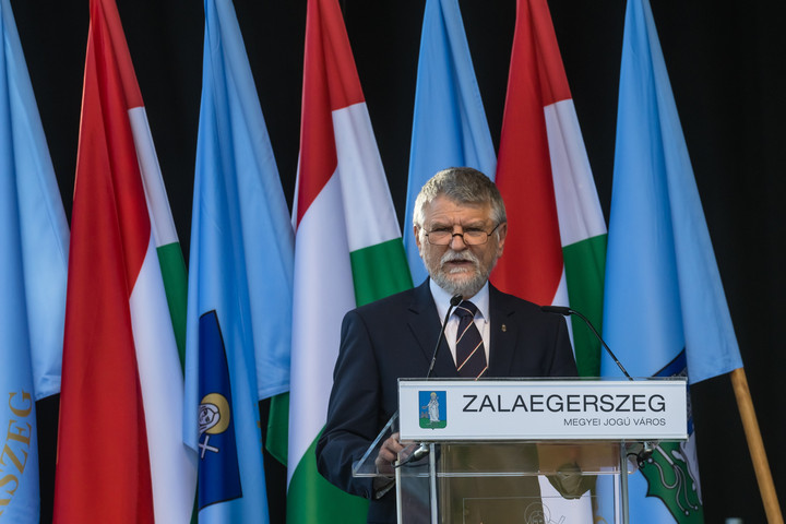 Kövér László: A demokratikus magyar állam erejét a választópolgárok szavazata adja
