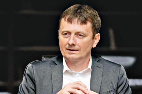 Élő televíziós műsorban kapott agyvérzést a szerb befektetési miniszter