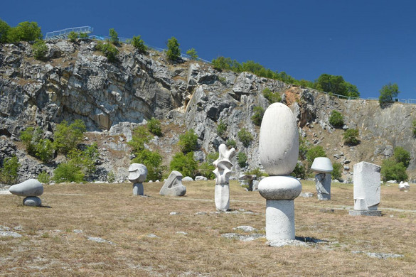Újjászületik a nagyharsányi szoborpark