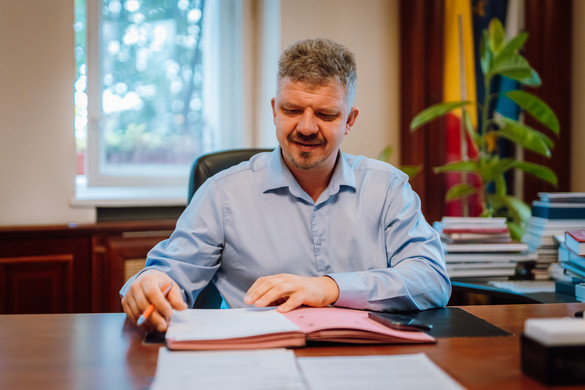 Fotó: Facebook/Soós Zoltán Visszatért hivatalába Soós Zoltán marosvásárhelyi polgármester