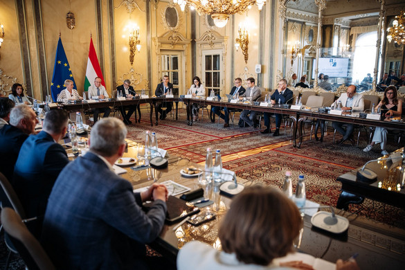 „Köztünk nem párthovatartozás számít”