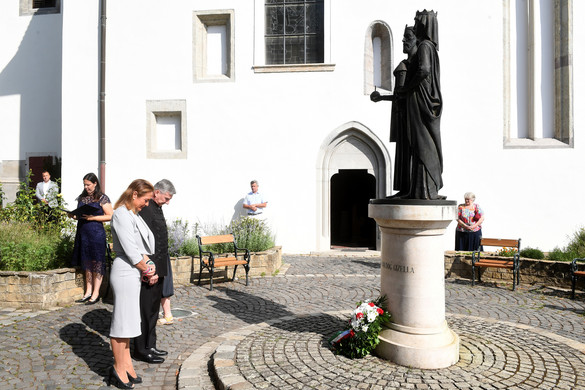 A szabadság csak a rend és a felelősség talaján virágozhat