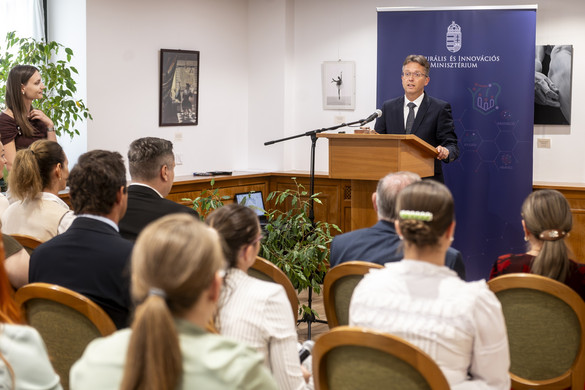 „A magyar kultúra határokon átívelve forrasztja egybe a nemzetet”