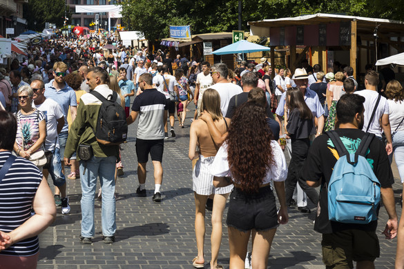Ízletes magyar ételek és hagyományőrző programok a Csárdafesztiválon