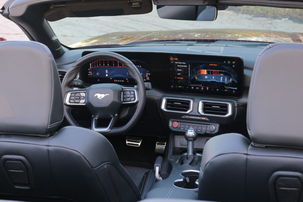 Ford Mustang GT belső
