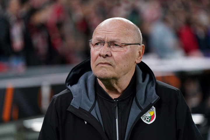 Távozott a Ferencváros cseh ellenfelének edzője