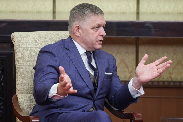 Fotó: AFP/Pool/Maxim Shemetov Robert Fico szerint az EU-nak támogatnia kellene Trump és Putyin találkozóját