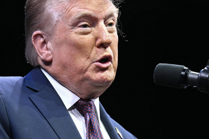 Fotó: AFP/Saul Loeb Trump sejtelmes üzenete az orosz-ukrán háborúról
