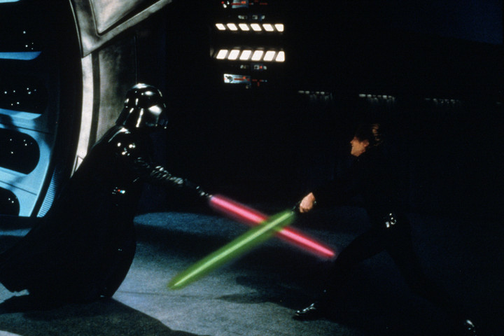 Fotó: NorthFoto/Central European Rights/Snap Elképesztő összeget fizettek Darth Vader fénykardjáért